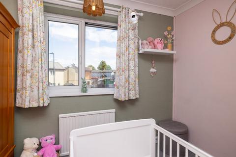 27 Church Road, Stainforth, Doncaster, DN7 5AE