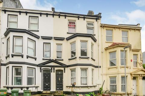 2 bedroom flat to rent, St. Leo Place, Plymouth PL2