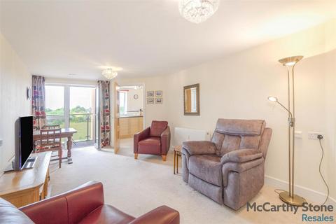 1 bedroom apartment for sale, Glenhills Court, Little Glen Road, Glen Parva, Leicester