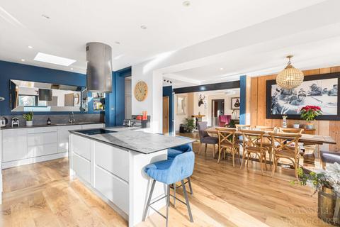 undefined, Holtye Road, East Grinstead RH19