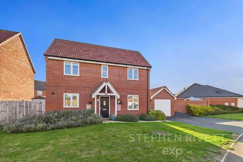 3 bedroom detached house for sale, Oxlip Way, Stowupland IP14