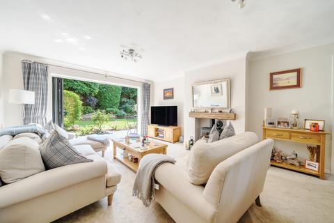12 Arle Gardens, Alresford, SO24 9BA