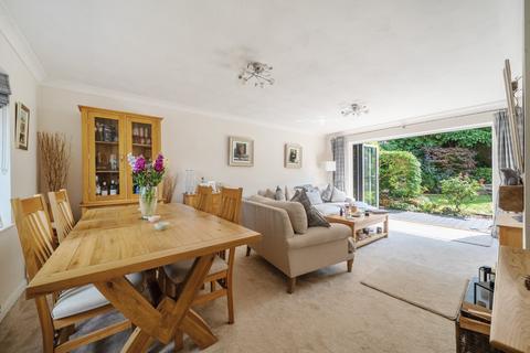 12 Arle Gardens, Alresford, SO24 9BA