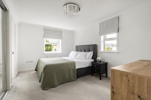27 River View, Stapleford, Cambridge, CB22 5FW