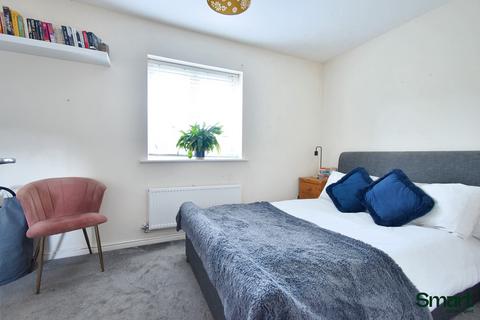 18 Elsie Place, Exeter, EX1 3FX