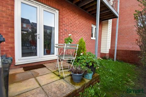 18 Elsie Place, Exeter, EX1 3FX