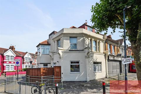 2 bedroom flat for sale, St. Johns Avenue, London