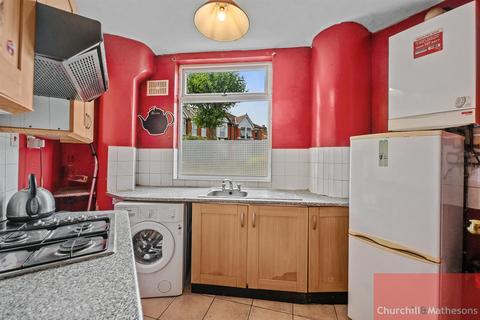 2 bedroom flat for sale, St. Johns Avenue, London