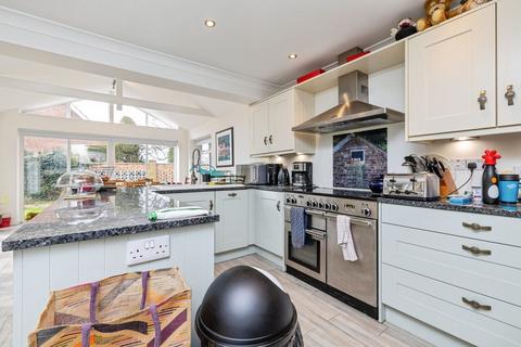 5 bedroom detached house for sale, Nocton Road, Lincoln LN4