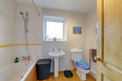 3 bedroom detached house for sale, Sunningdale Road, Worthing BN13