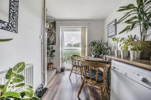 81 Malvern Drive, Bristol, BS30 8XA