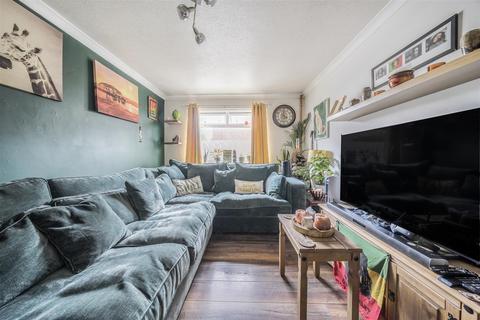 81 Malvern Drive, Bristol, BS30 8XA