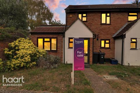 1 Bronte Close, Ilford, IG2 6XS