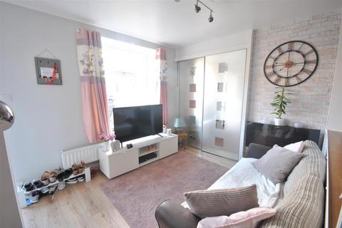 2 bedroom terraced house for sale, Wellington Street, Bradford BD13