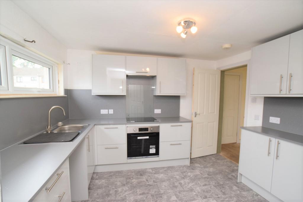 49 Laghall Court, Dumfries, DG1 4 SY - Grieve Grier