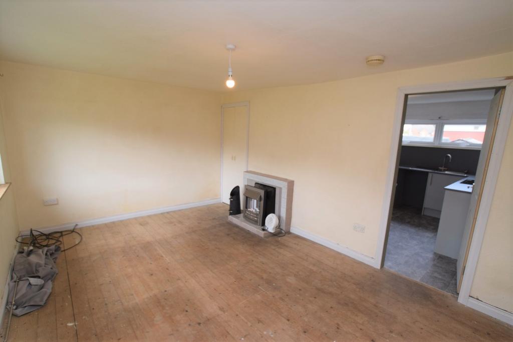 49 Laghall Court, Dumfries, DG1 4 SY - Grieve Grier