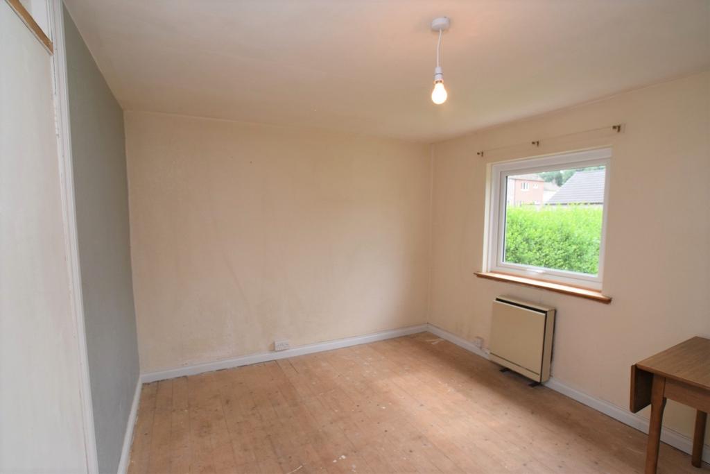 49 Laghall Court, Dumfries, DG1 4 SY - Grieve Grier