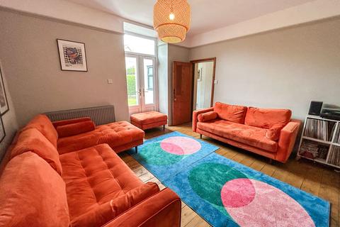 undefined, Maesteg, Llandrillo