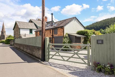 undefined, Maesteg, Llandrillo