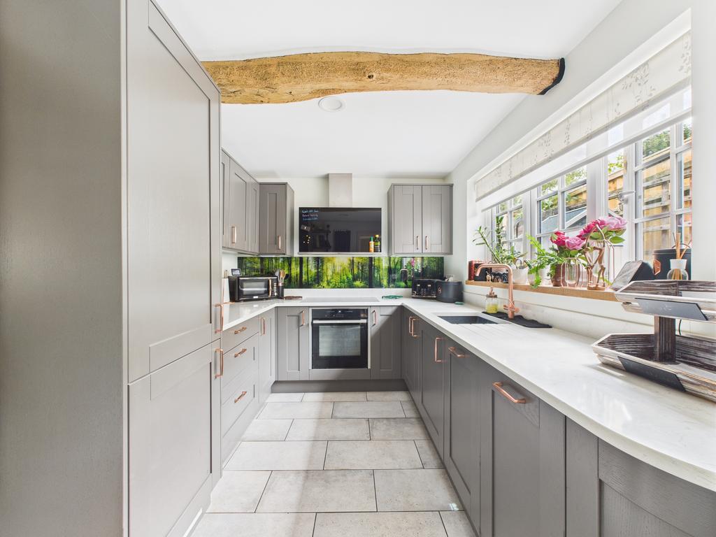 Kitchen1.1