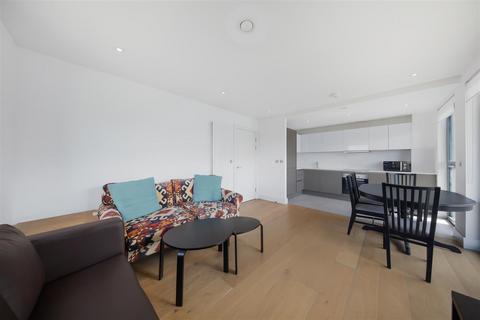 2 bedroom flat to rent, Engineers Way, Wembley