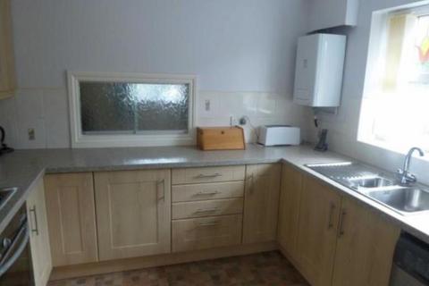 3 bedroom detached bungalow to rent, Cloverfields, Crewe CW1