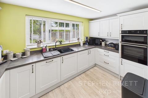 4 bedroom semi-detached house for sale, Whitby Road, Ipswich IP4