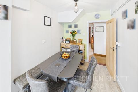 4 bedroom semi-detached house for sale, Whitby Road, Ipswich IP4