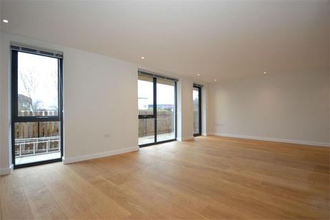 2 bedroom apartment to rent, Erin House, Riverside Gardens, Wembley