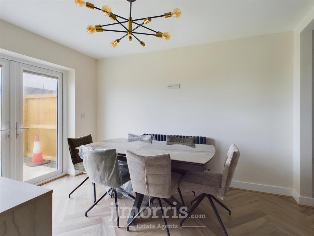 CAM02121 G0-PR0069-STILL003.jpg