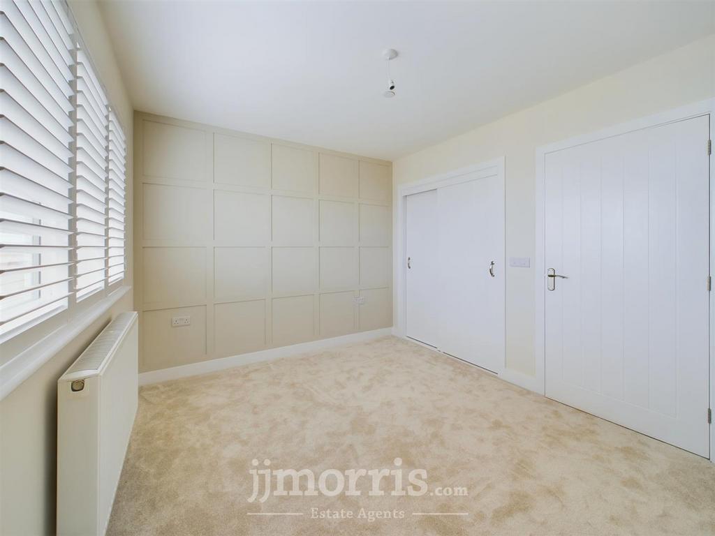 CAM02121 G0-PR0069-STILL005.jpg