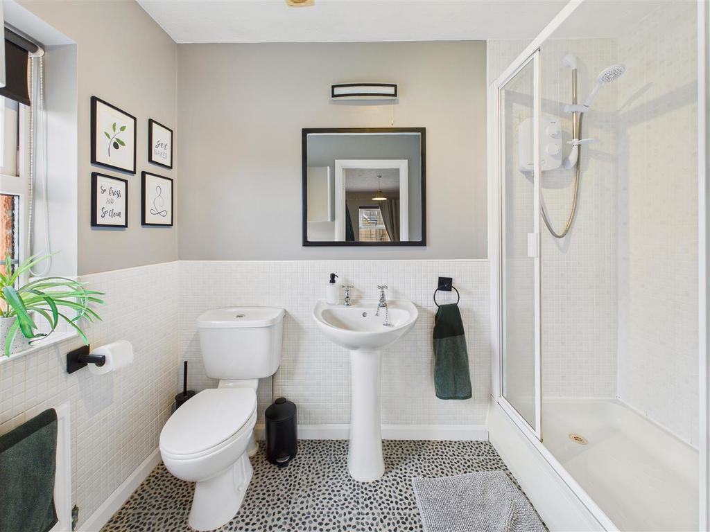 En-suite shower Room