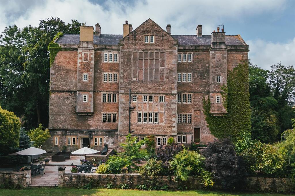 Exterior and Gardens