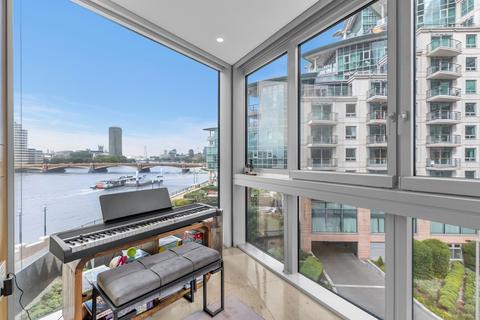 2 bedroom property for sale, Saint George Wharf, London SW8
