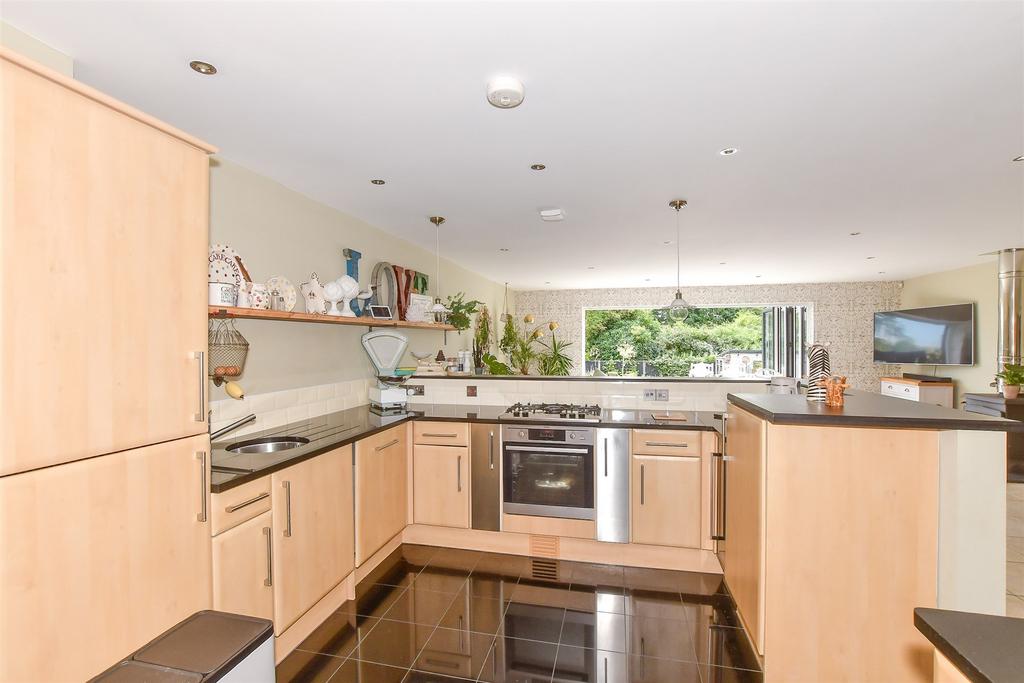 Lounge/ Kitchen/ Diner