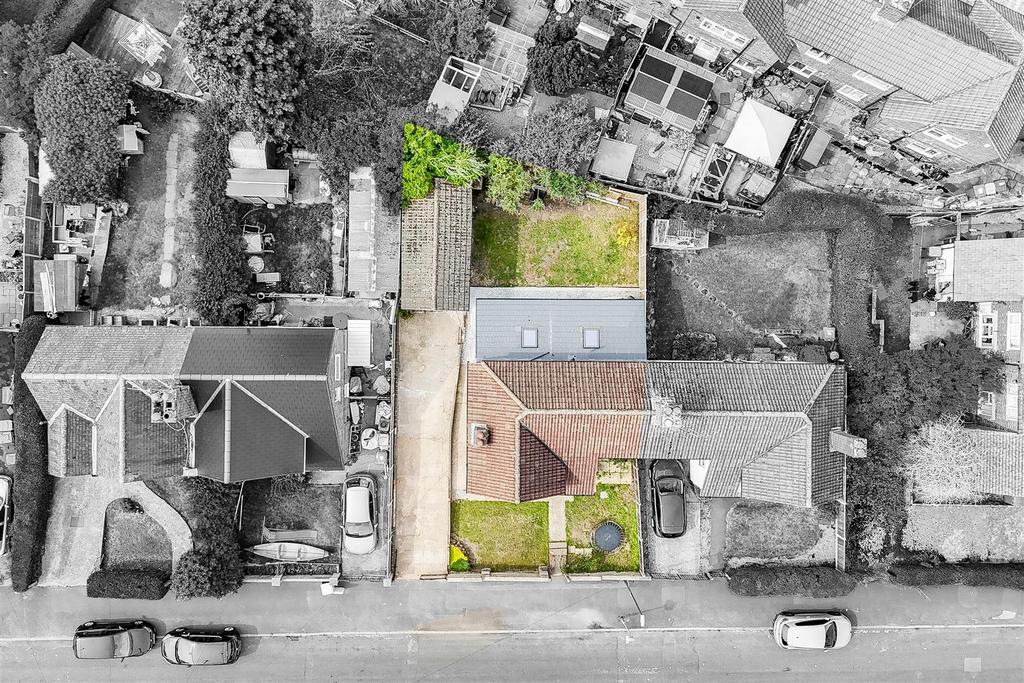 Dji 20250806143538 0705 d dji 20250806143539 0709