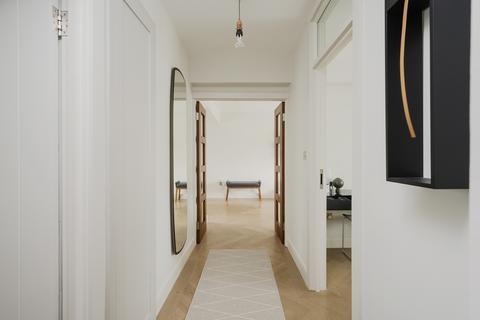 2 bedroom apartment for sale, Parkside House, London SW19