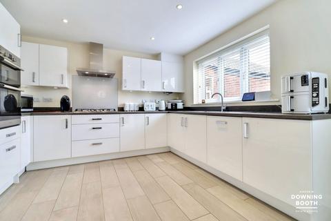 19 Buddleia Avenue, Streethay, Lichfield, WS13 8LL