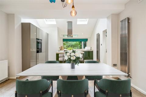 2 bedroom apartment for sale, Earlsfield Road, SW18