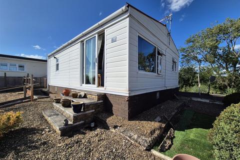 undefined, Mill Farm Park, Bulkington,