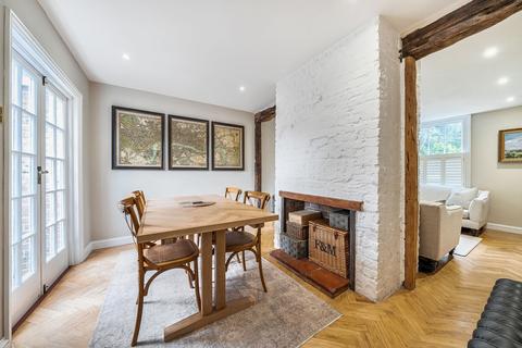3 bedroom end of terrace house for sale, Petersham Road, Richmond, TW10