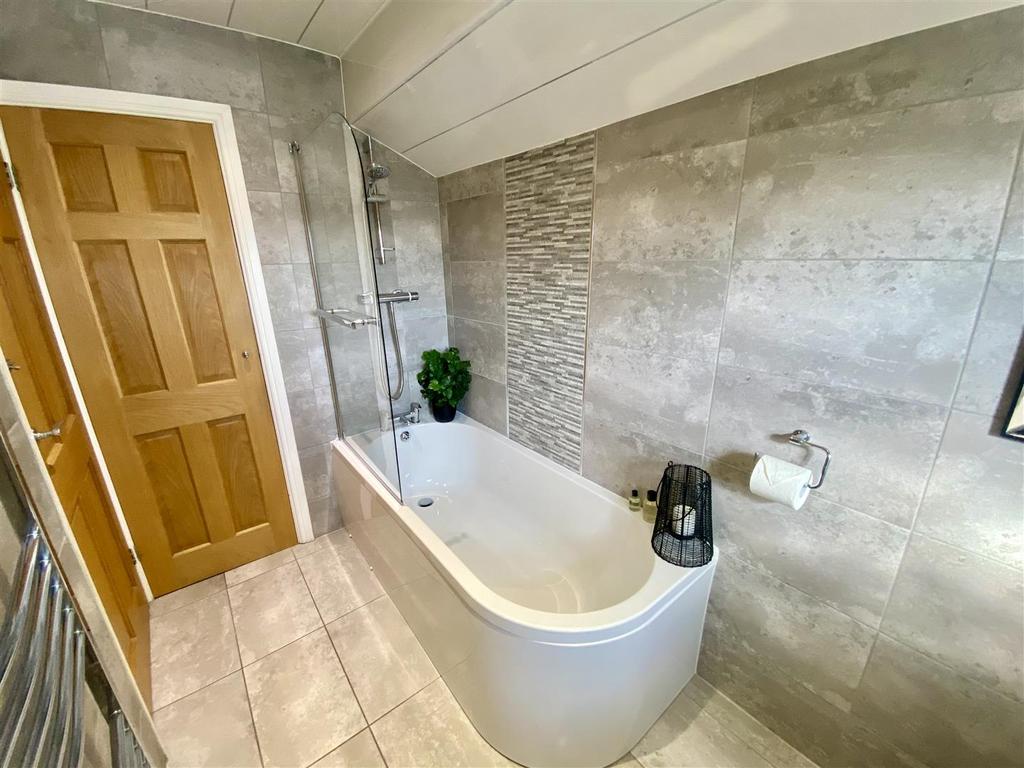 Bramleys Estate Agents - Fairfield Drive - Mirfiel