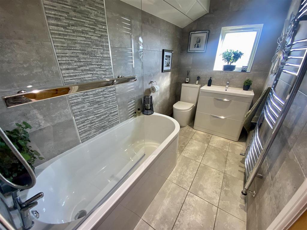 Bramleys Estate Agents - Fairfield Drive - Mirfiel