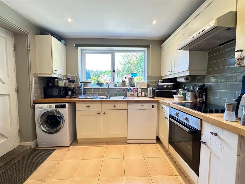 Kitchen.jpg