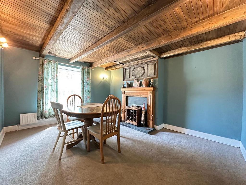 Dining room.jpg