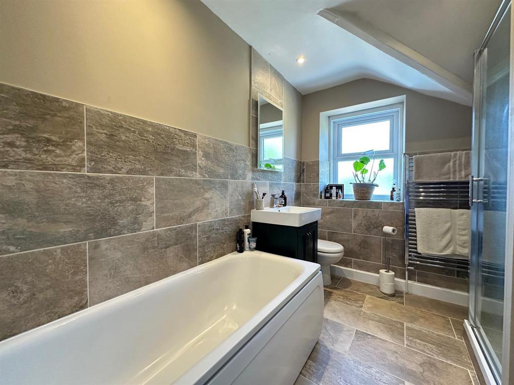 Bath 2.jpg