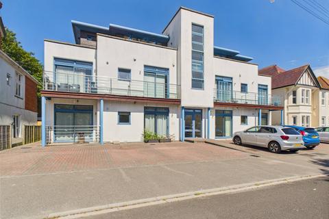 Stourcliffe Avenue, Bournemouth, Dorset, BH6