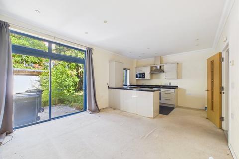 2 bedroom apartment for sale, Stourcliffe Avenue, Bournemouth, Dorset, BH6