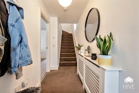 4 bedroom semi-detached house for sale, Stabler Way, Poole BH15