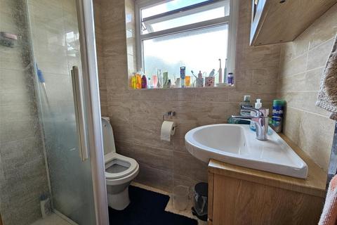 1 bedroom in a house share to rent, Westlands Avenue, Reading, Berkshire, RG2